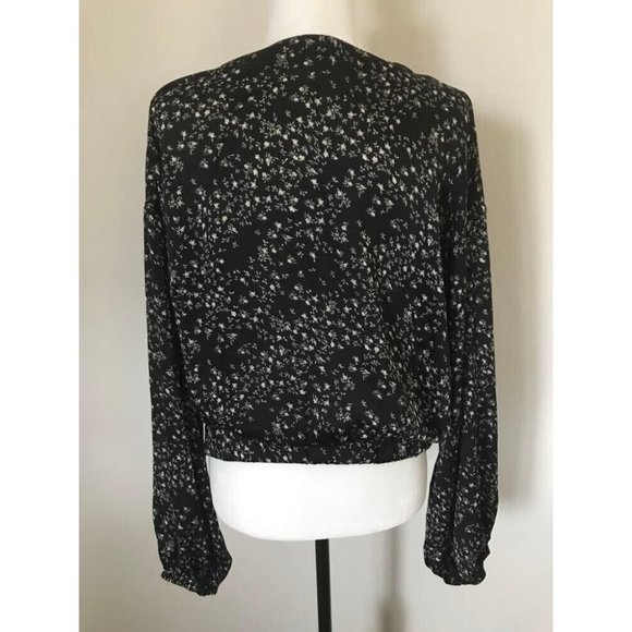 Astr Black Floral Women's Top - Picture 5 of 8